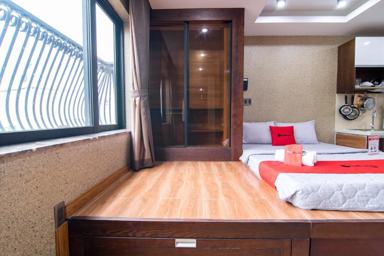Reddoorz Plus @ Nguyen Trai Street Ho Chi Minh City Exterior photo